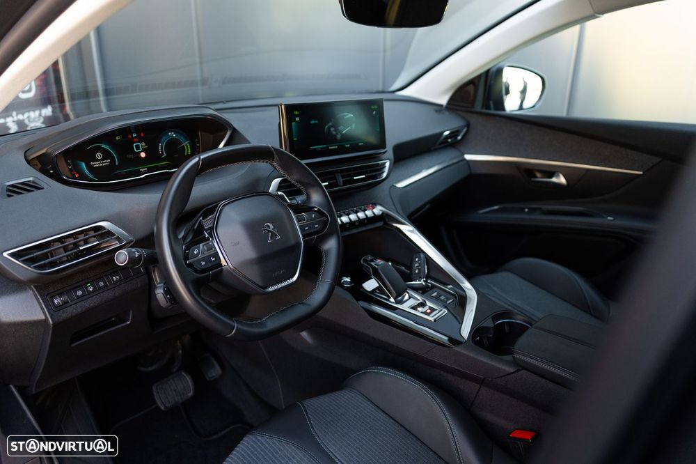 Peugeot 3008 225 e-EAT8 Allure - 9