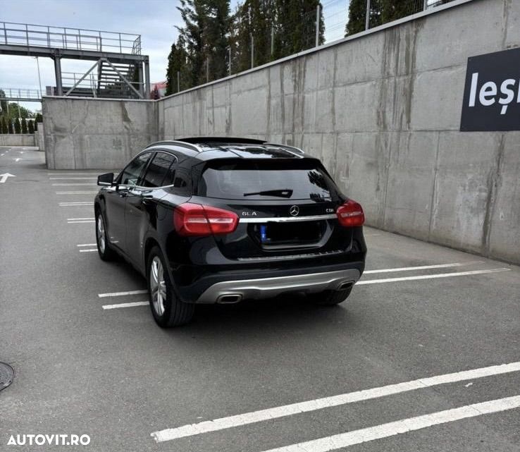 Mercedes-Benz GLA 200 (CDI) d 7G-DCT - 4