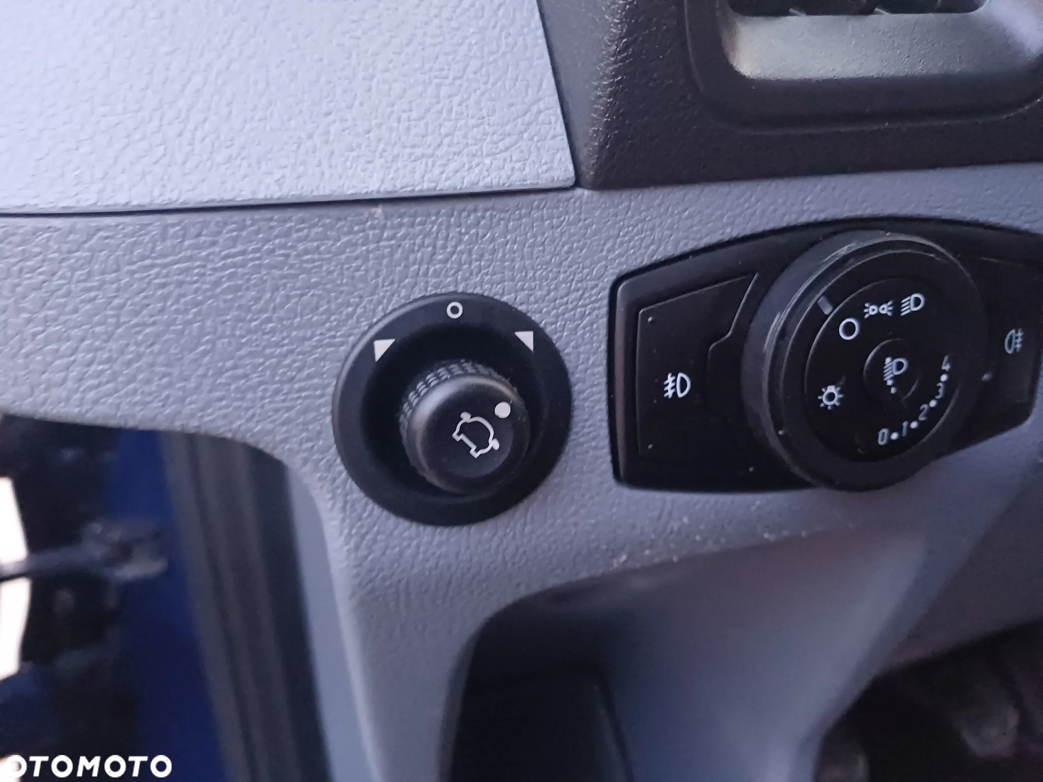 Ford Transit - 32