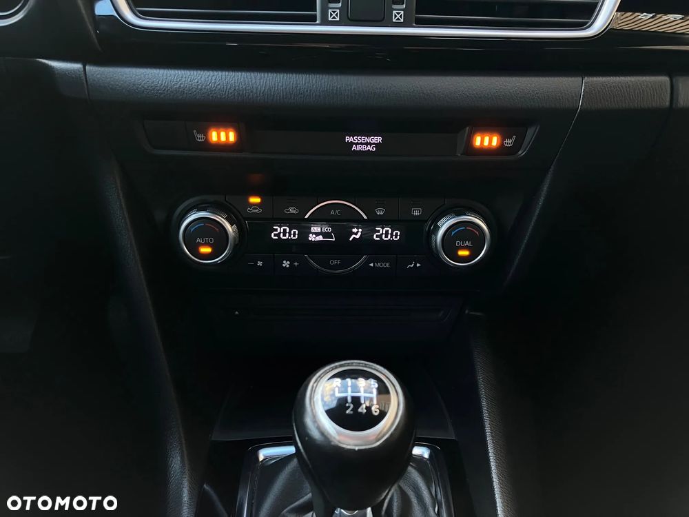 Mazda 3 2.0 Skypassion - 26