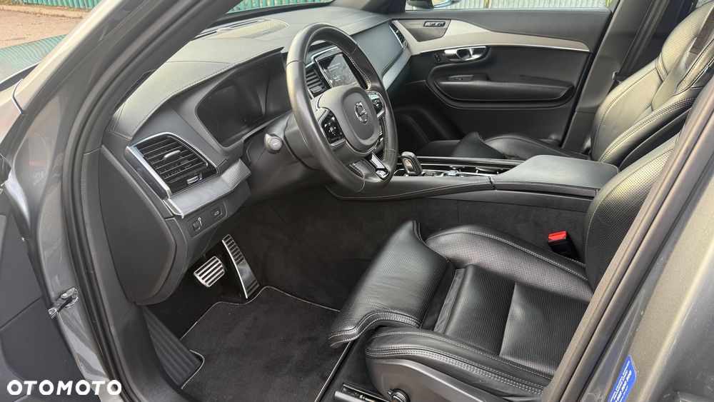 Volvo XC 90 D5 AWD Geartronic RDesign - 11