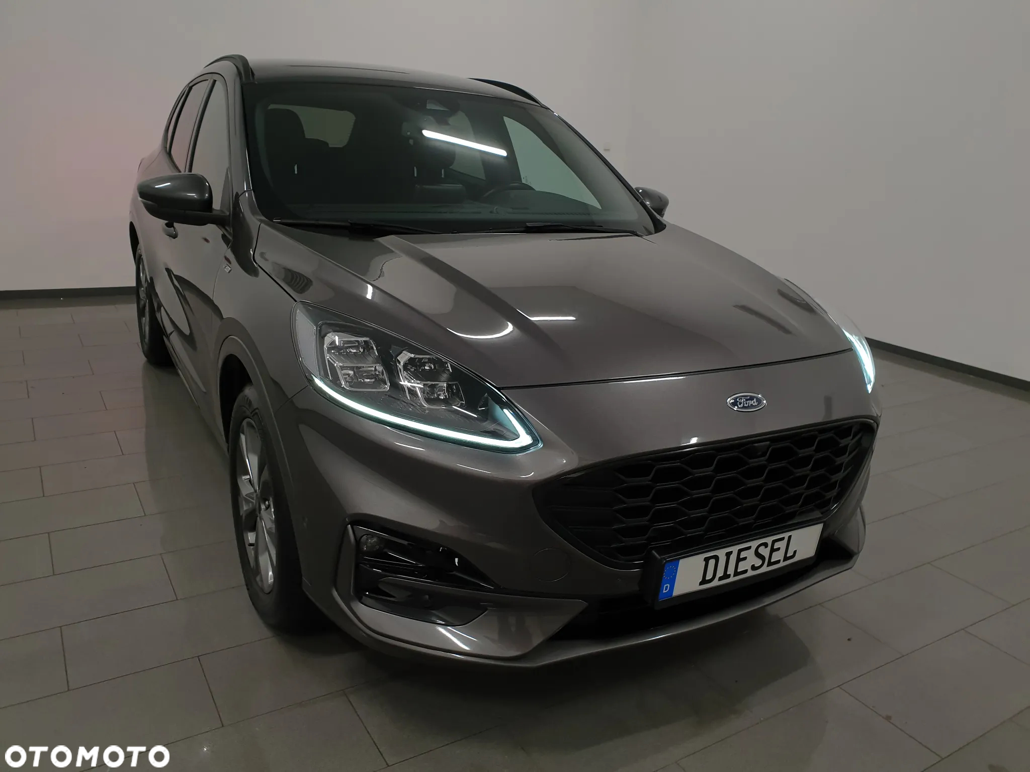 Ford Kuga 2.0 EcoBlue 4x4 ST-LINE - 36