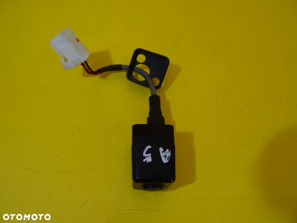 KAMERA COFANIA TYŁ MAZDA 5 C236-67RC0 / K6021 - 4