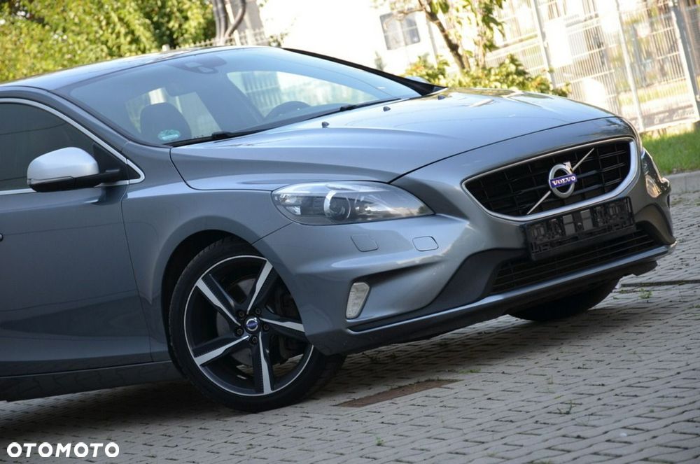 Volvo V40 - 16