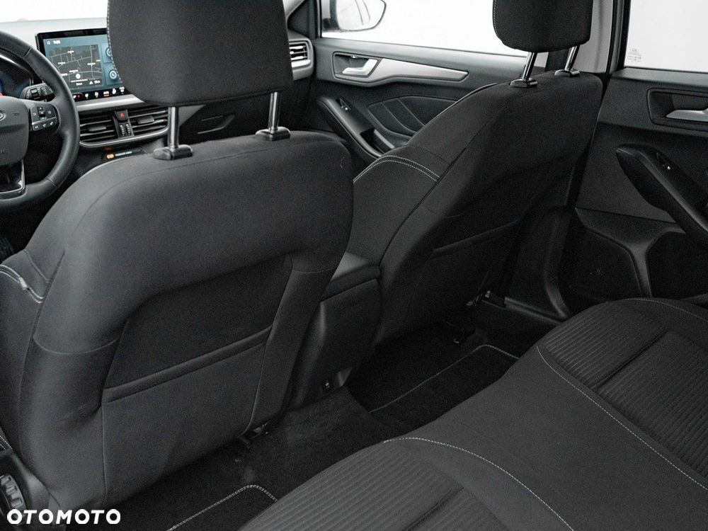 Ford Focus SW 1.0 EcoBoost Titanium X - 23