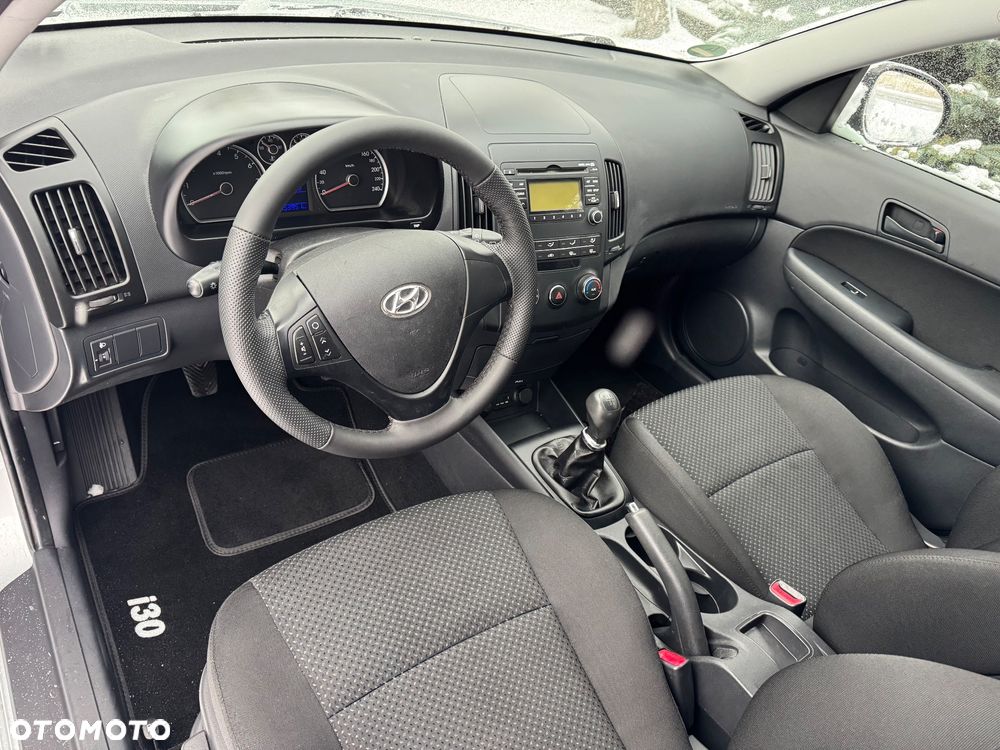 Hyundai i30 - 16
