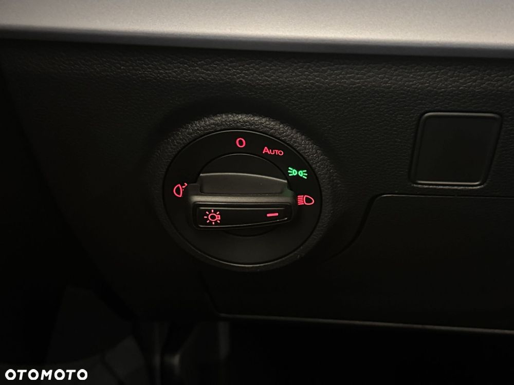 Seat Arona - 13
