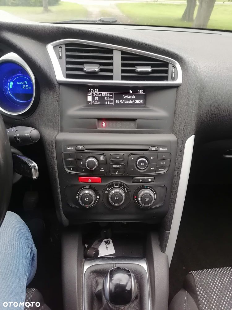 Citroën DS4 1.6 HDi Chic - 7