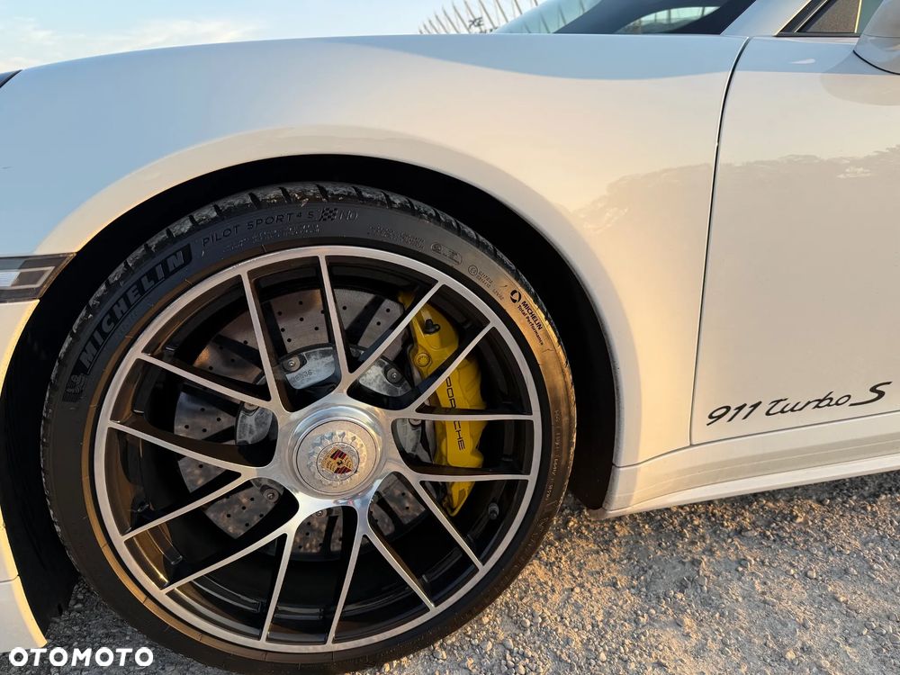Porsche 911 - 19