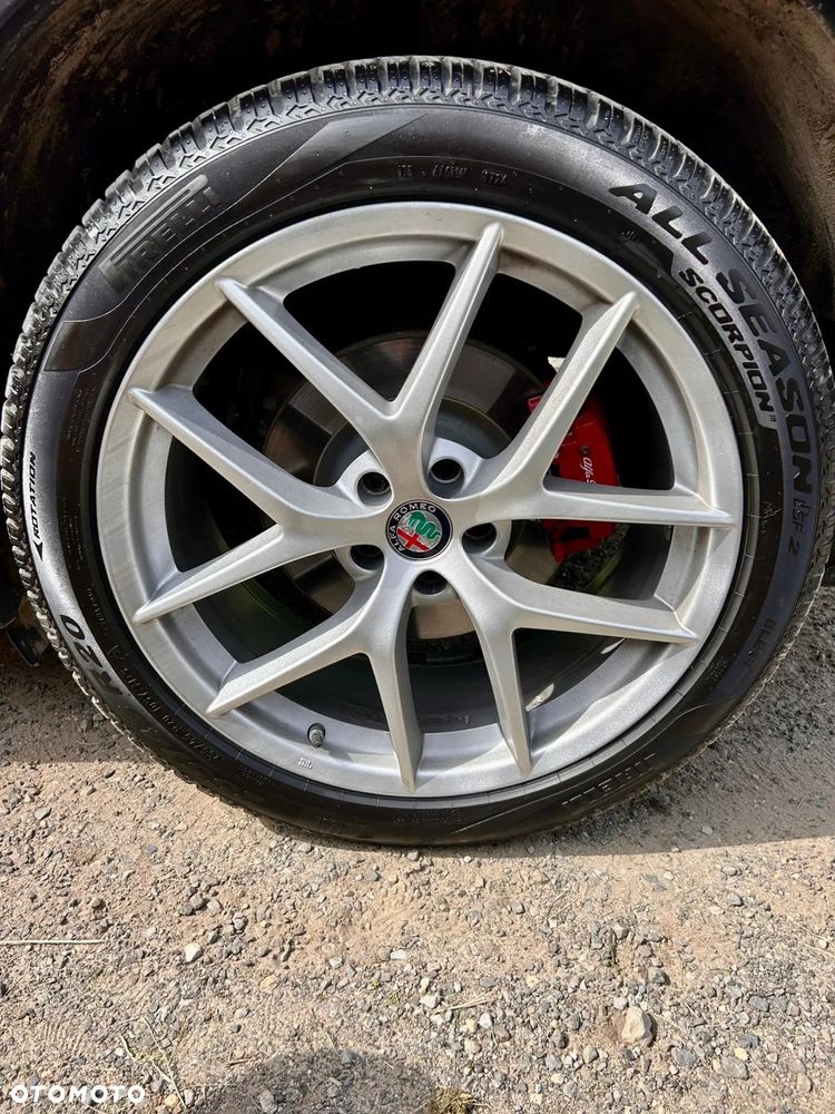 Alfa Romeo Stelvio 2.0 Turbo 16V AT8-Q4 Super - 18