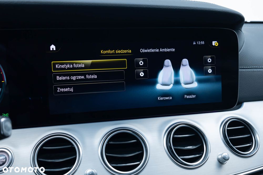 Mercedes-Benz Klasa E 300 de 4Matic 9G-TRONIC AMG Line - 27