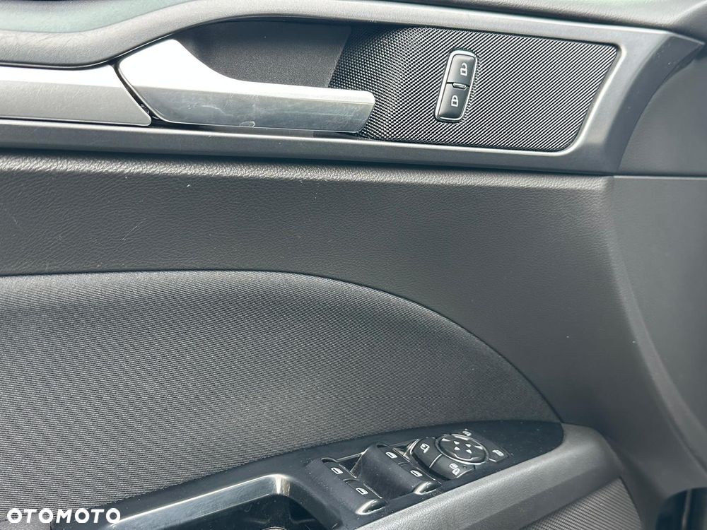 Ford Mondeo 2.0 TDCi Ambiente Plus - 8