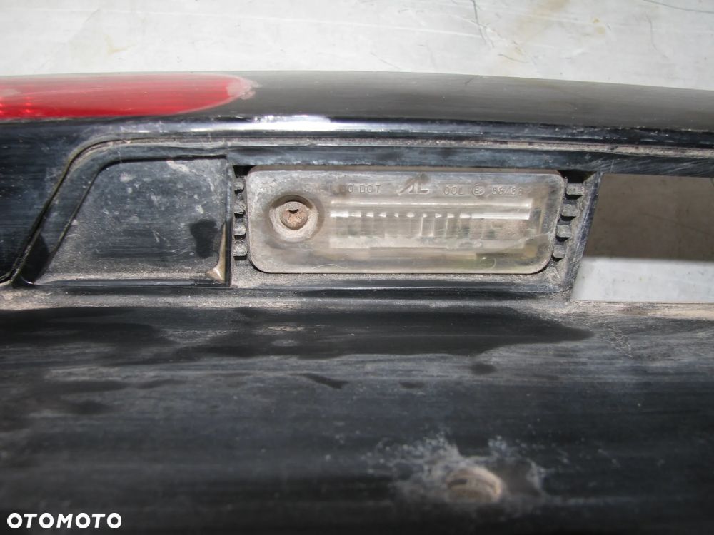 BLENDA KLAPY  BAGAŻNIKA TYŁ AUDI A6 C5 Kombi - 4