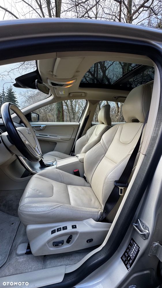 Volvo XC 60 D3 Drive-E Summum - 10