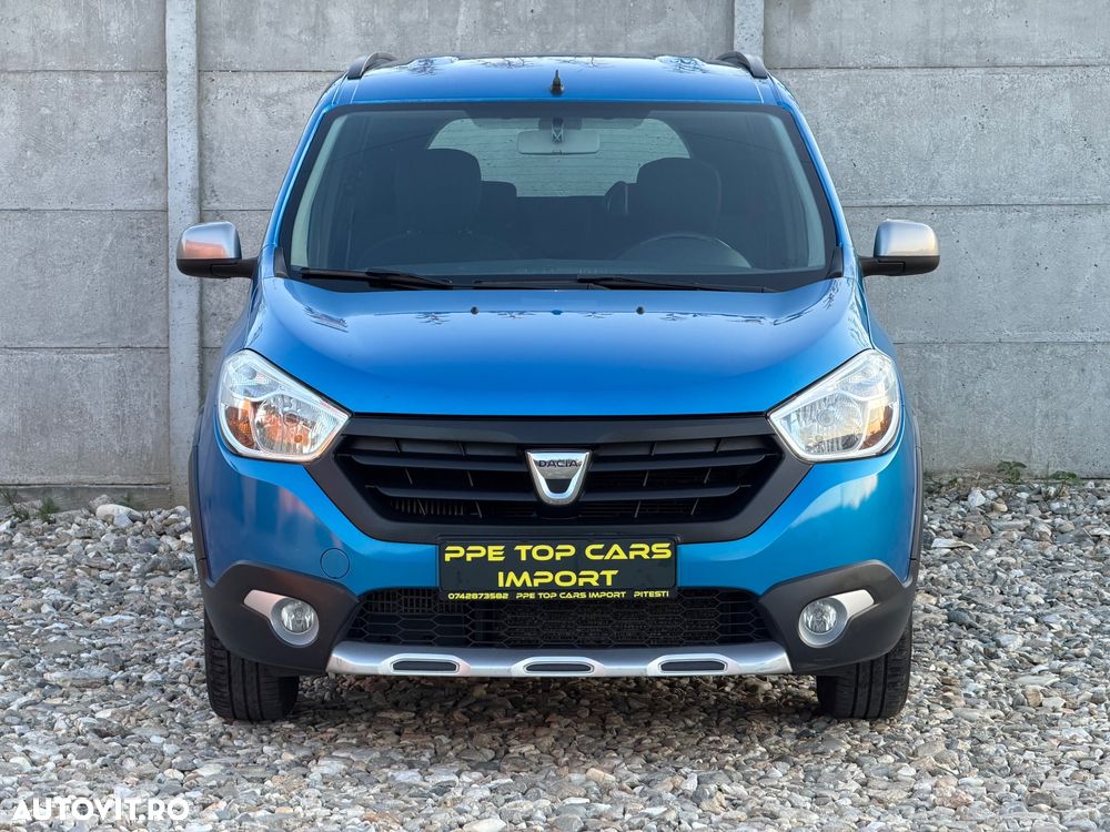 Dacia Lodgy 1.2 TCe 115 CP Stepway - 2