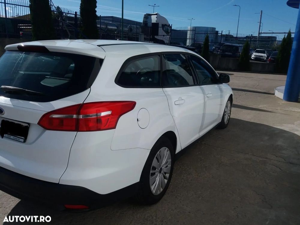 Ford Focus - 5