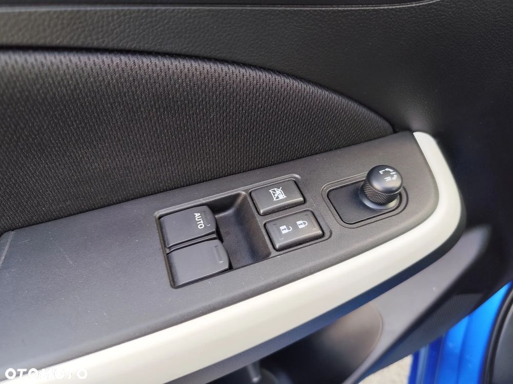 Suzuki Swift 1.2 Dualjet SHVS Premium Plus - 15