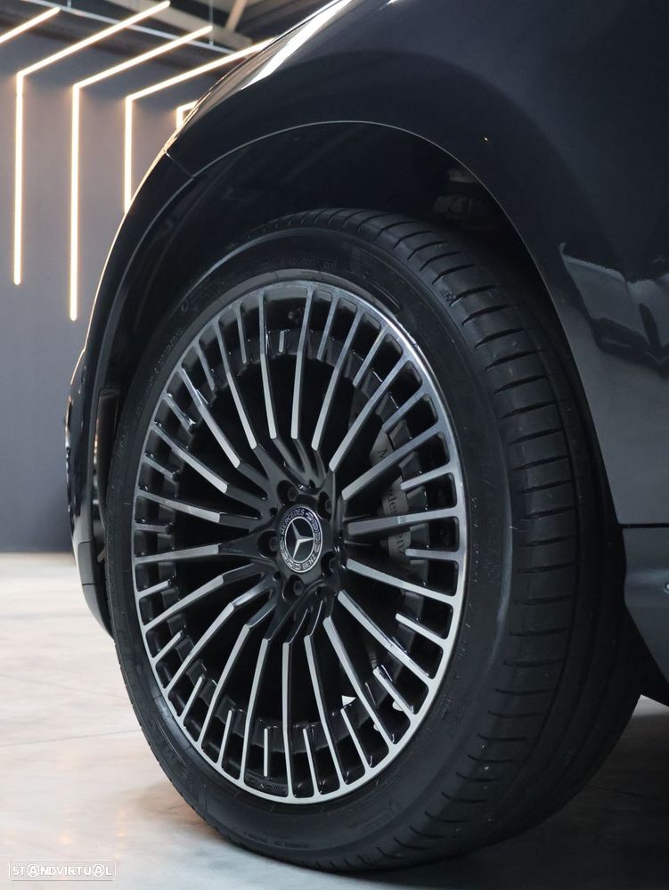 Mercedes-Benz EQC 400 4Matic AMG Line - 13