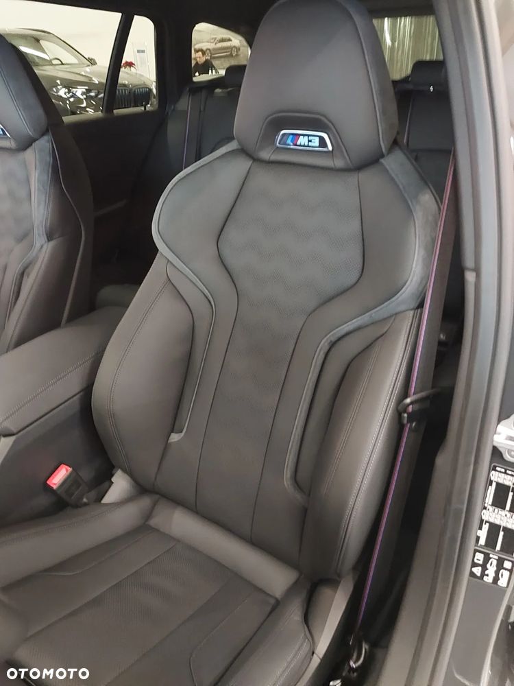 BMW M3 Competition M xDrive - 12