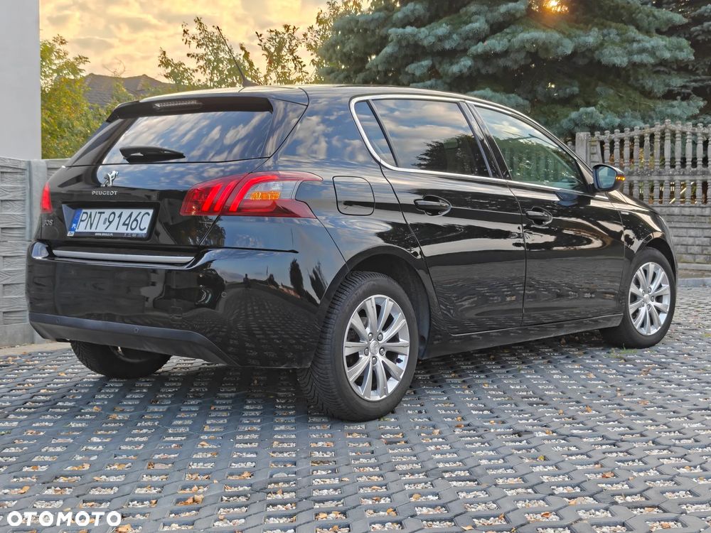Peugeot 308 - 5