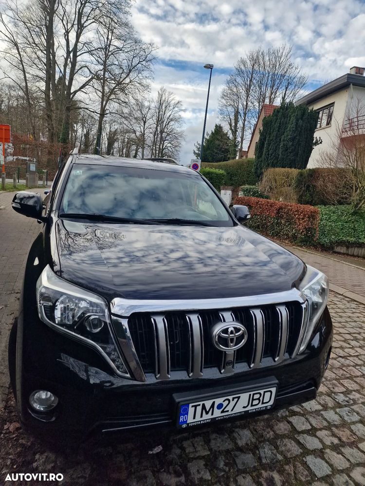 Toyota Land Cruiser 2.8l Turbo D-4D Aut. Luxury - 3