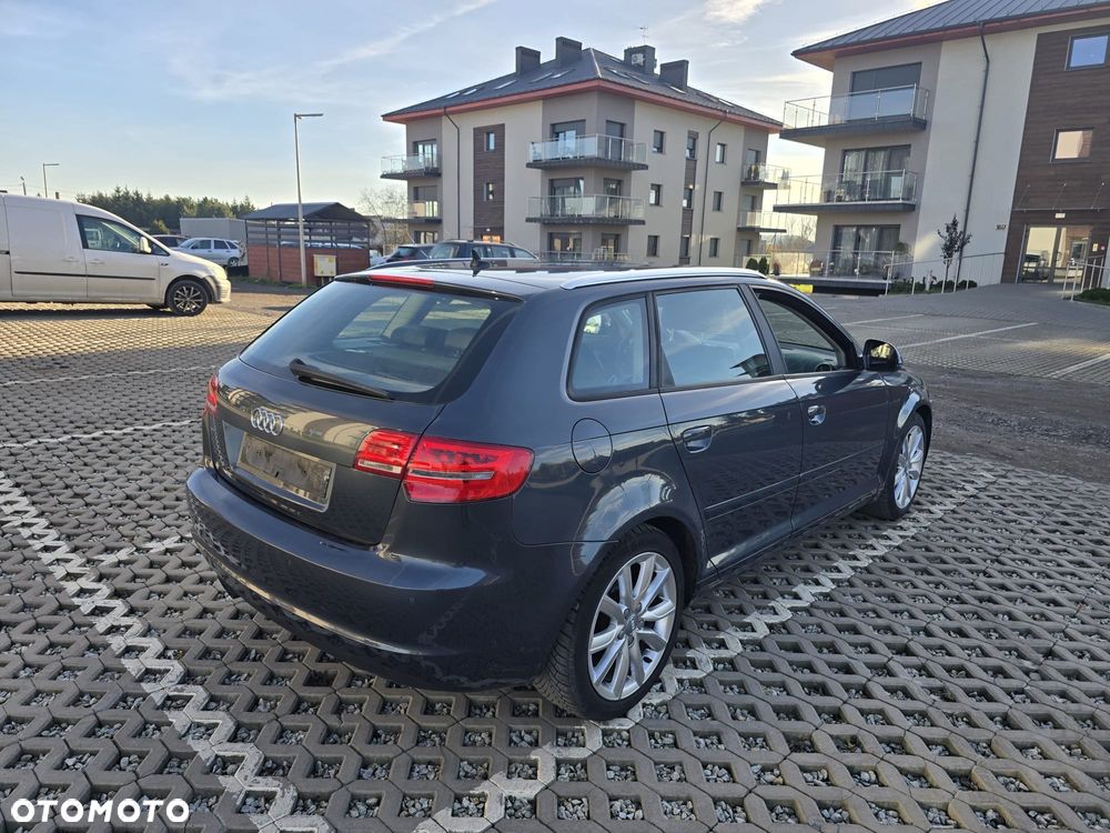 Audi A3 Sportback - 9