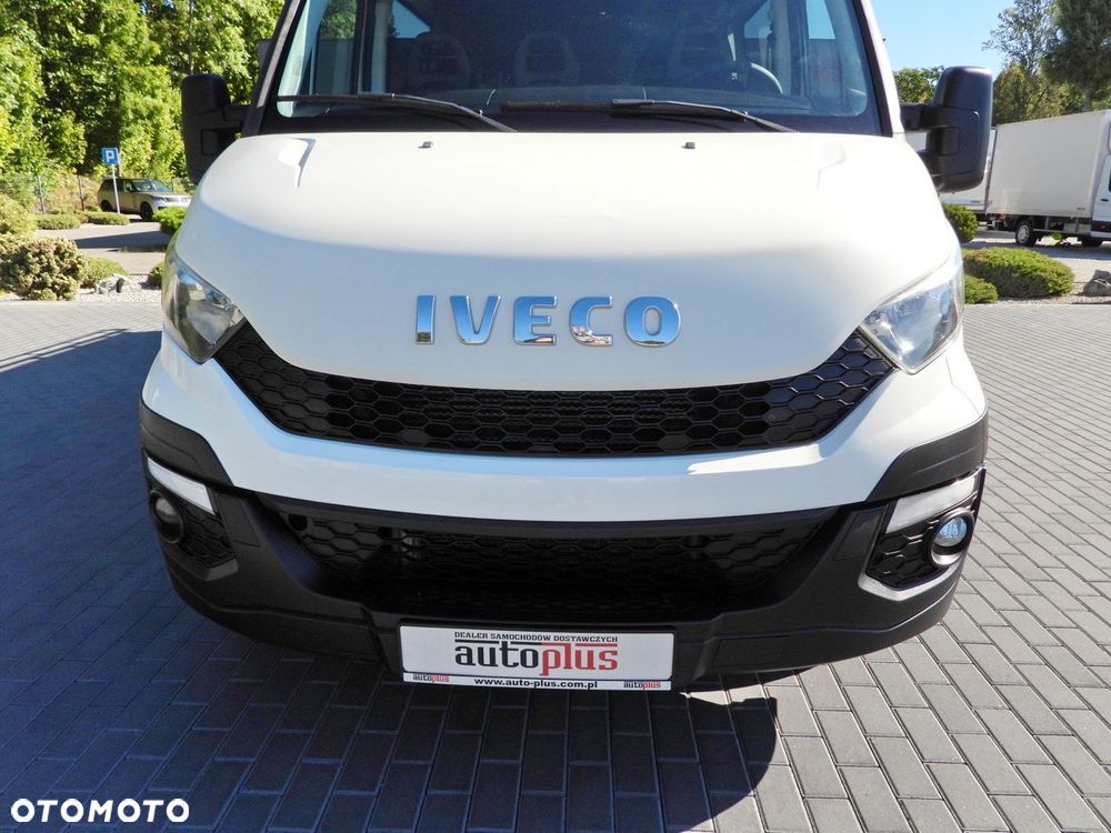 Iveco DAILY 35C17 FURGON BRYGADÓWKA 6 MIEJSC TEMPOMAT BLIŹNIACZE KOŁA KLIMATYZACJA  170KM - 16