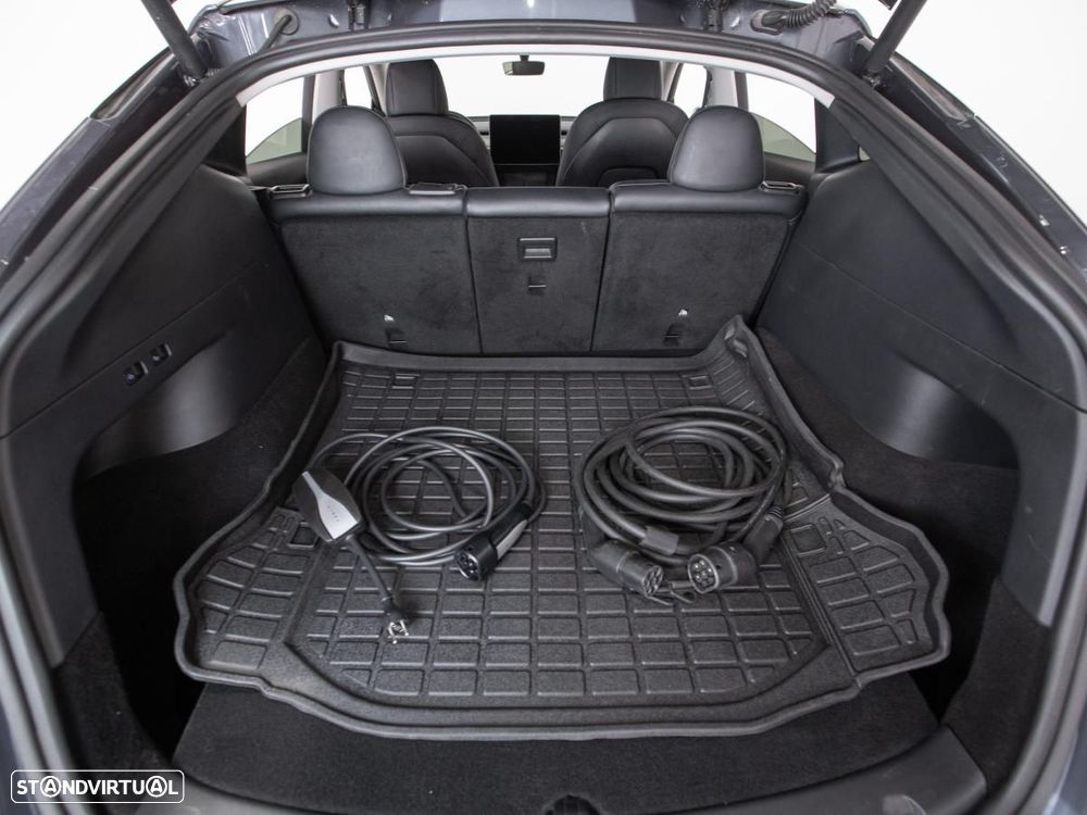 Tesla Model Y Long Range Tração Integral - 13