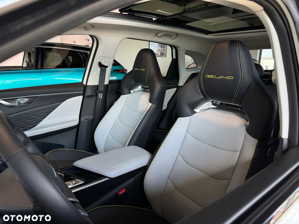 BAIC 5 1.5T Comfort DCT - 16