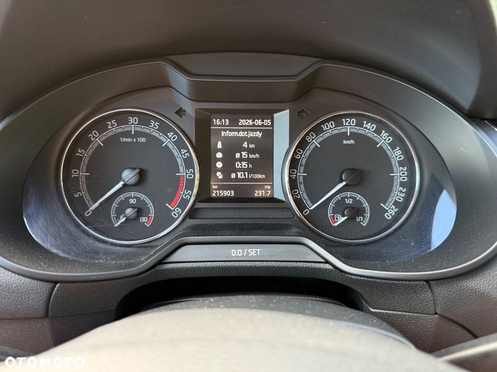Skoda Octavia 1.6 TDI DSG Ambition - 12