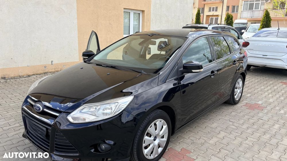 Ford Focus - 11