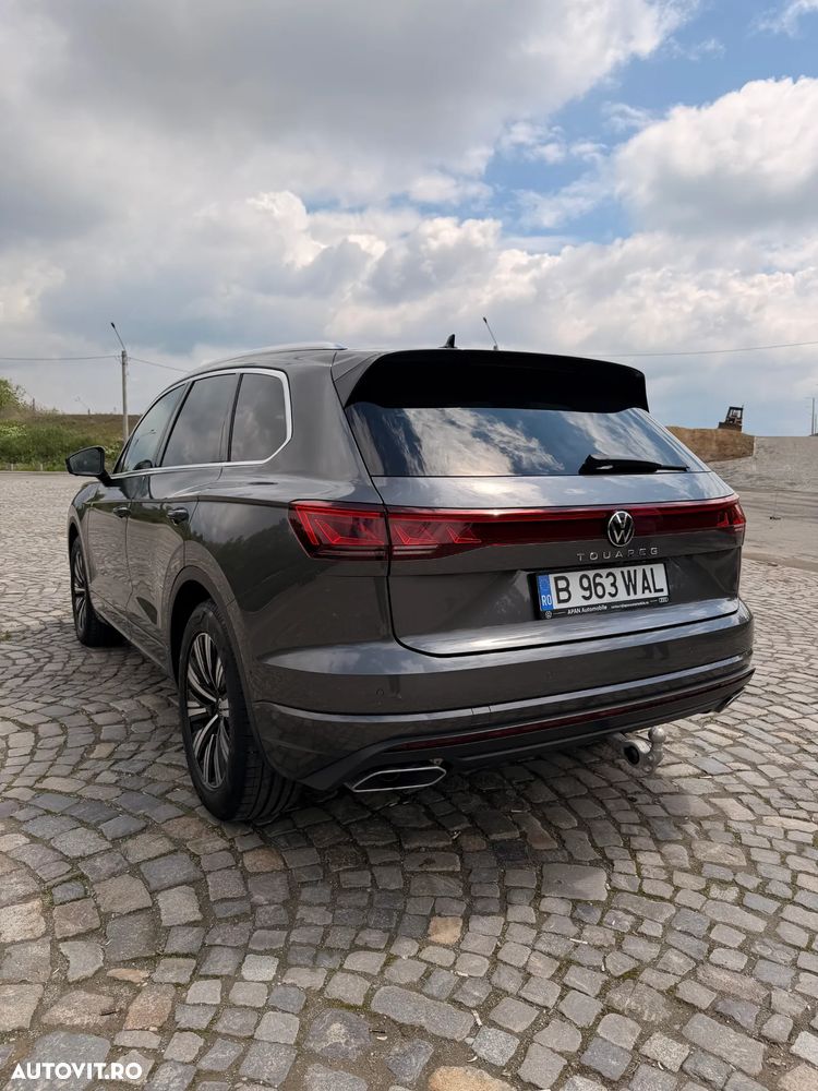 Volkswagen Touareg V6 TDI 4MOTION Elegance - 12