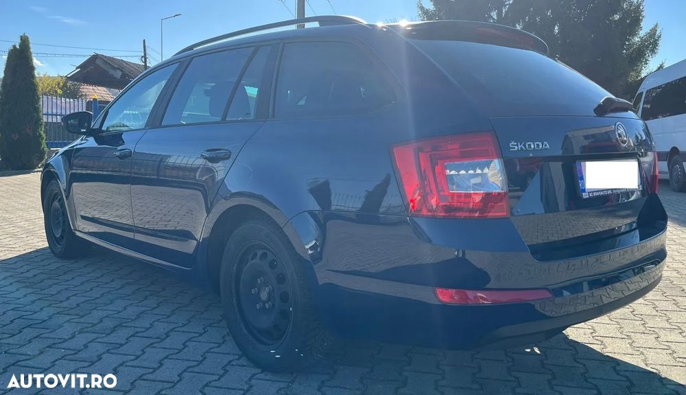 Skoda Octavia - 8