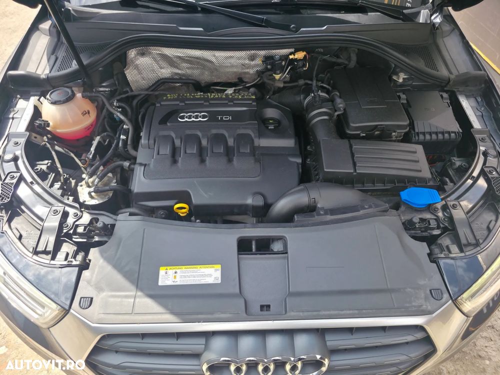Audi Q3 2.0 TDI Quattro Stronic - 30