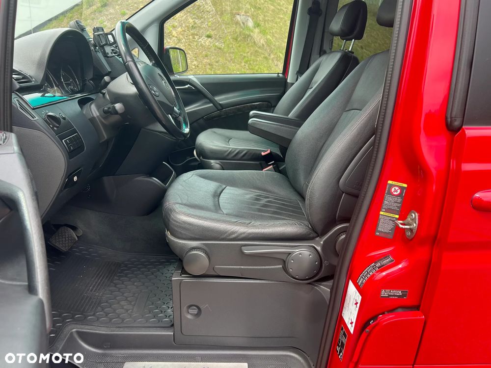 Mercedes-Benz Viano - 24