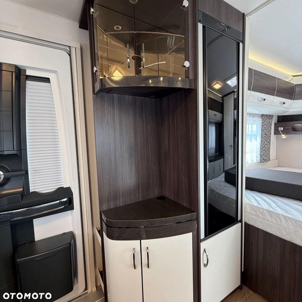 Hobby 560 WFU Prestige - 10