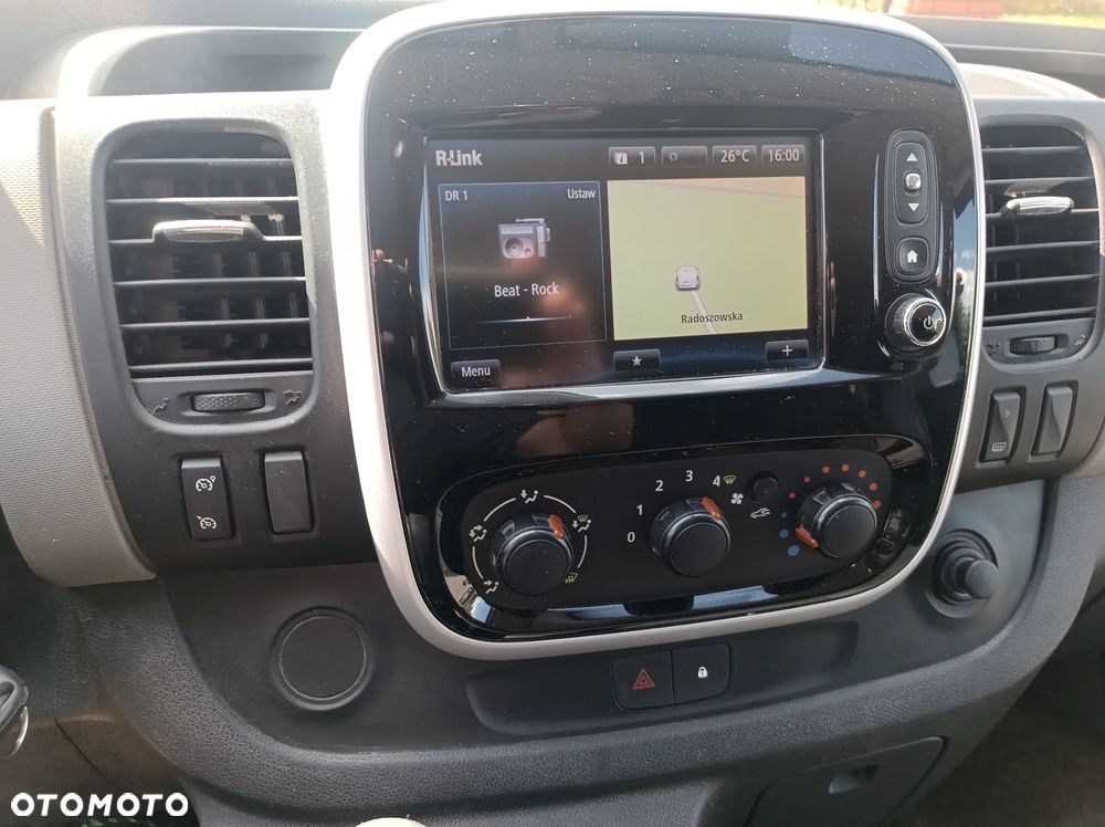 Renault trafic - 5