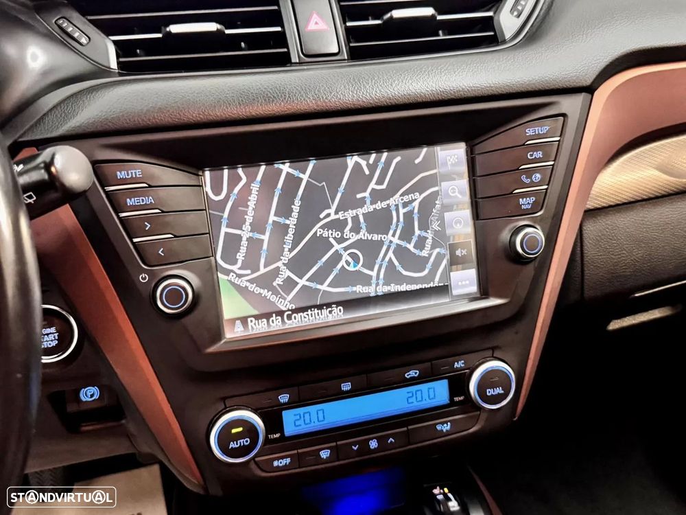 Toyota Avensis Touring Sports 2.0 D-4D Luxury+GPS - 37