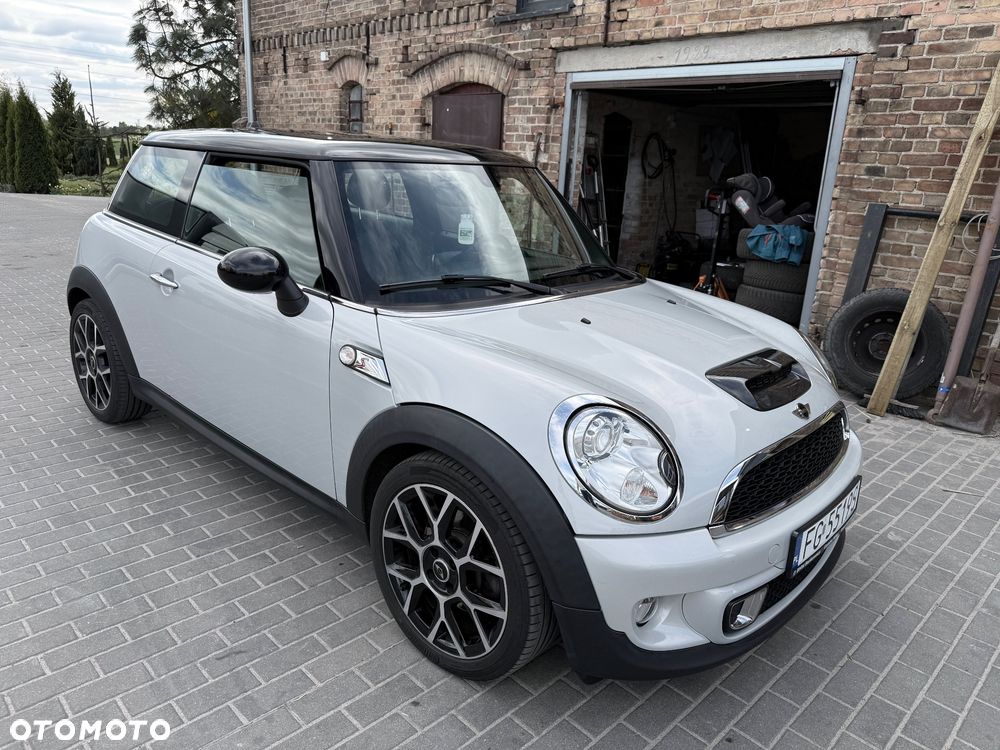 MINI Cooper S Standard - 1