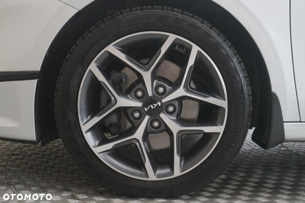 Kia Ceed 1.5 T-GDI Business Line - 14