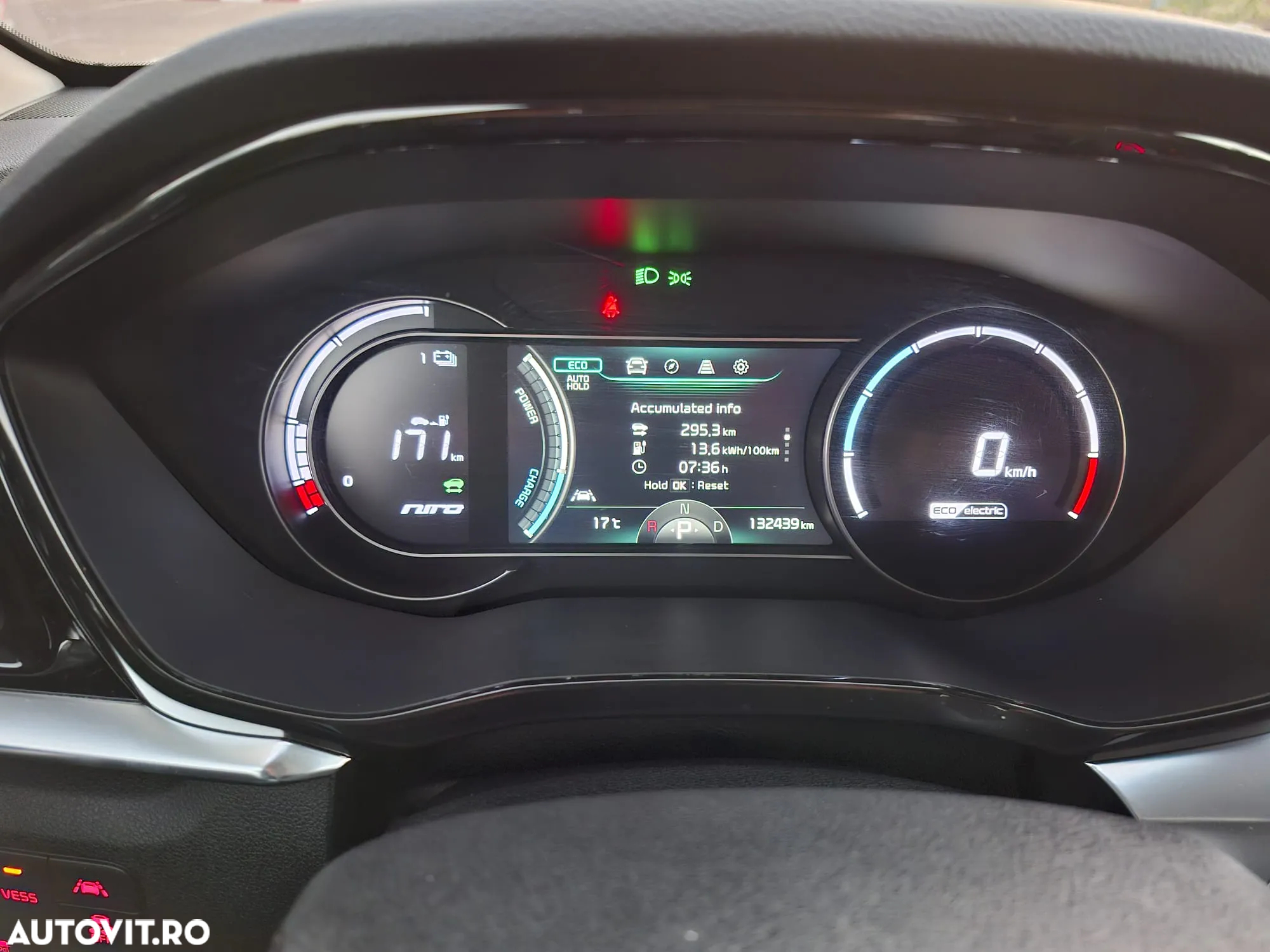 Kia Niro e-Niro 150 kW Vision - 17