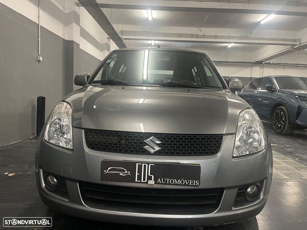 Suzuki Swift 1.3 DDiS Sport - 2