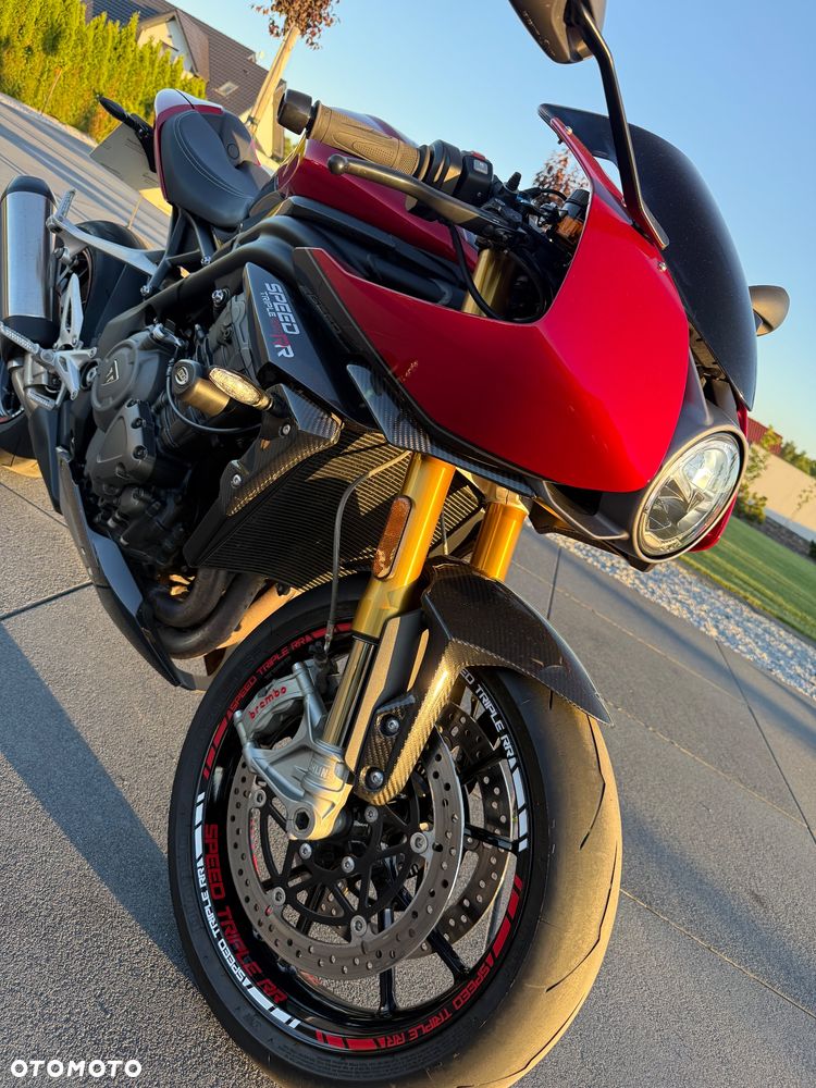 Triumph Speed Triple - 18