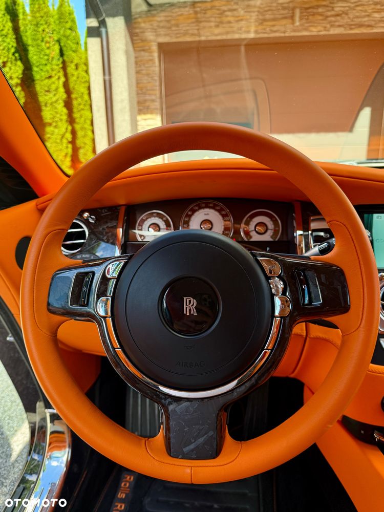 Rolls-Royce Wraith Black Badge - 23