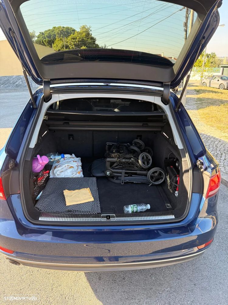 Audi A4 Avant - 4