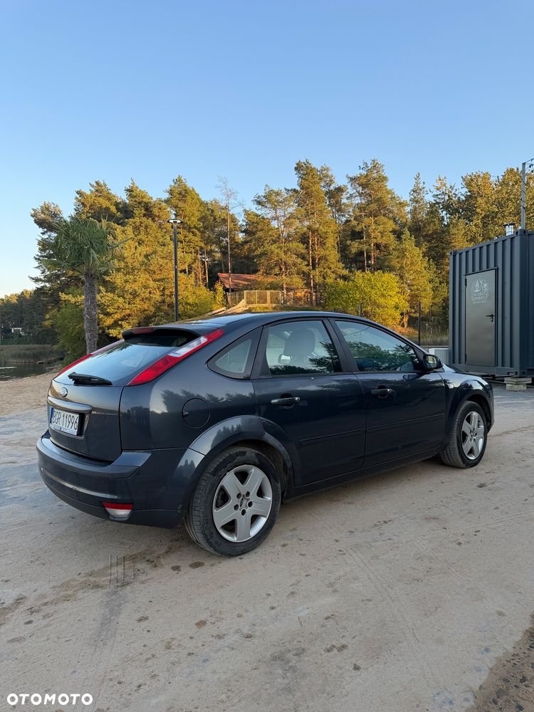 Ford Focus - 6