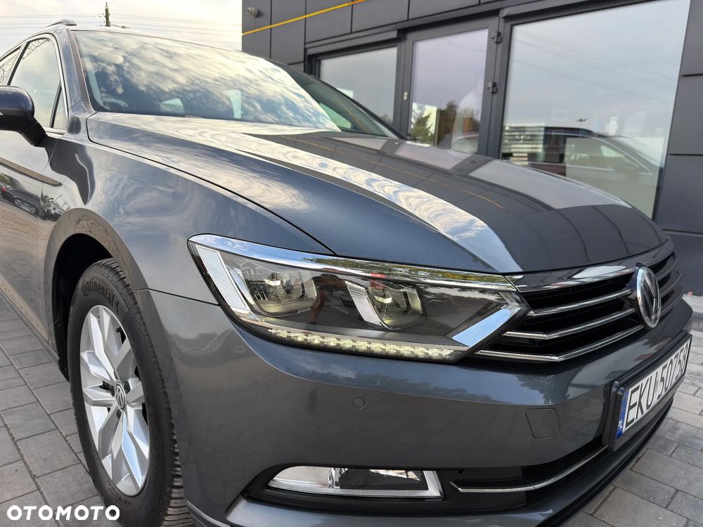 Volkswagen Passat - 17