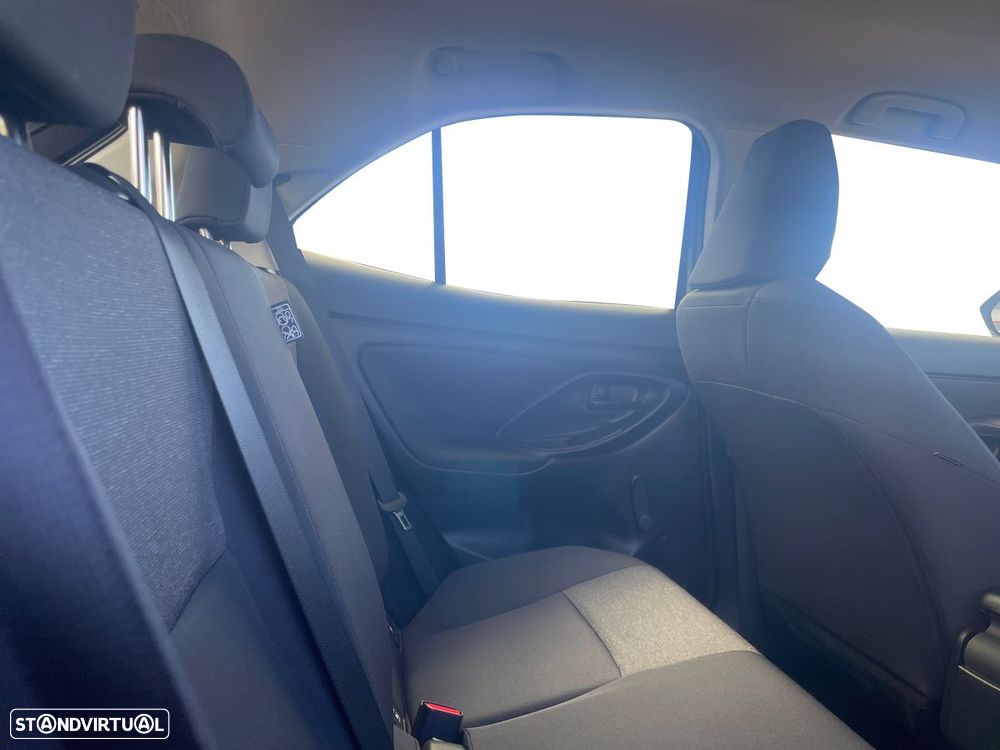 Toyota Yaris Cross 1.5 HDF Comfort - 8