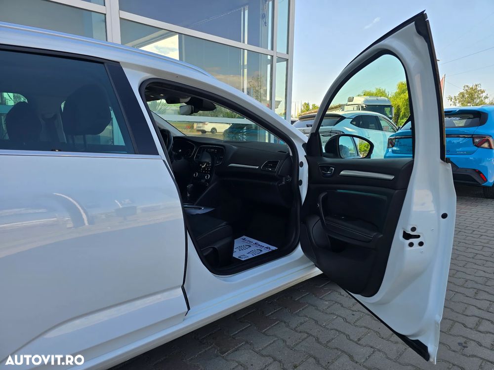 Renault Megane - 10