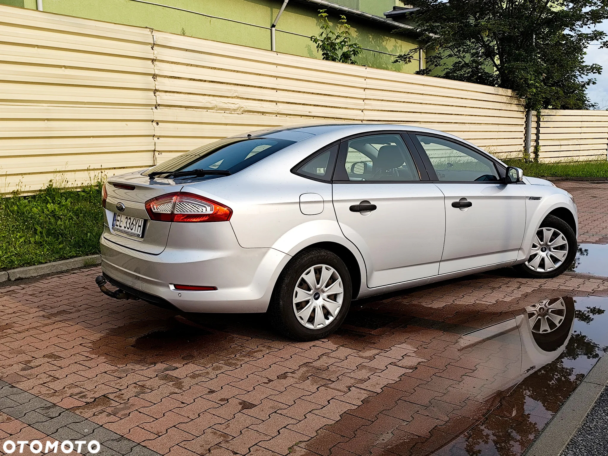 Ford Mondeo 1.6 TDCi Ambiente - 2